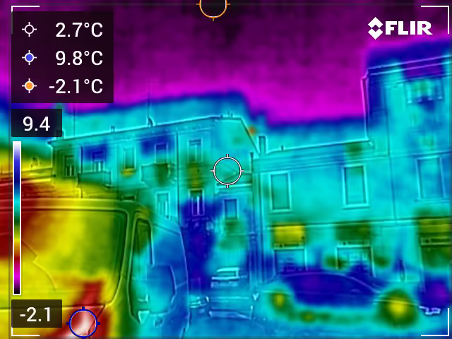 Termocamera FLIR per individuazione perdite